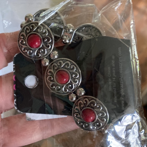 Assorted bracelets - Picture 3 of 8